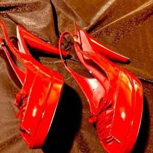 Paola linea dark red shoes